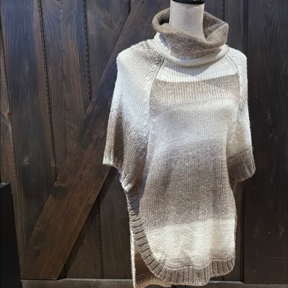 Parkhurst pinch short sleeve turtle neck knit cozy sweater